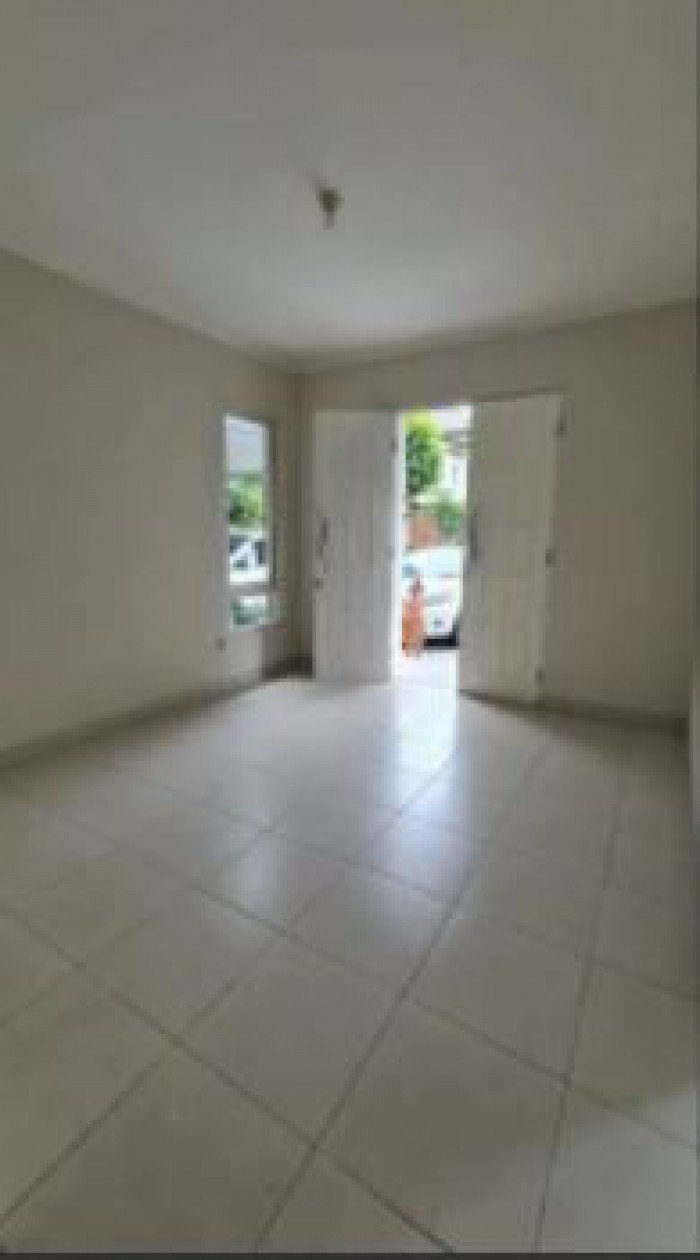 Rumah dijual di cluster Coastavill Kota Wisata Cibubur